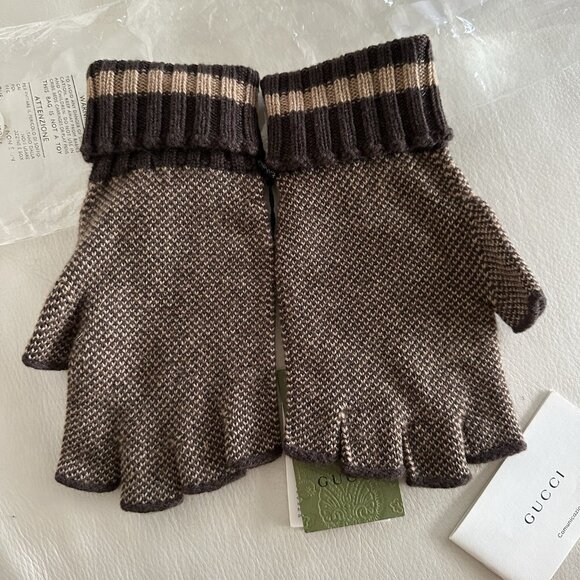 NWT GUCCI  Cashmere GG Fingerless Gloves L Beige Dark Brown 100% Authentic - Picture 4 of 6